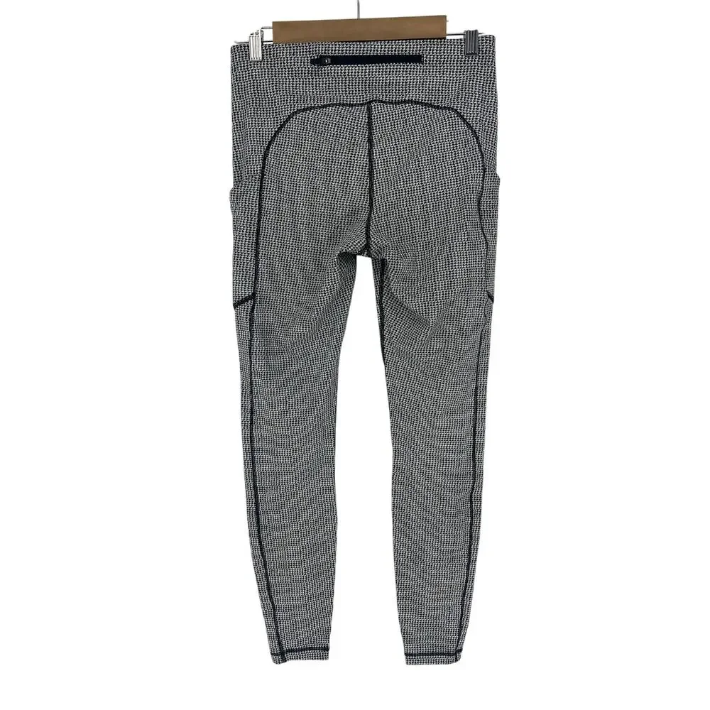 Lululemon Speed Up Tight Full‎ On Luxtreme Teeny Tooth 8